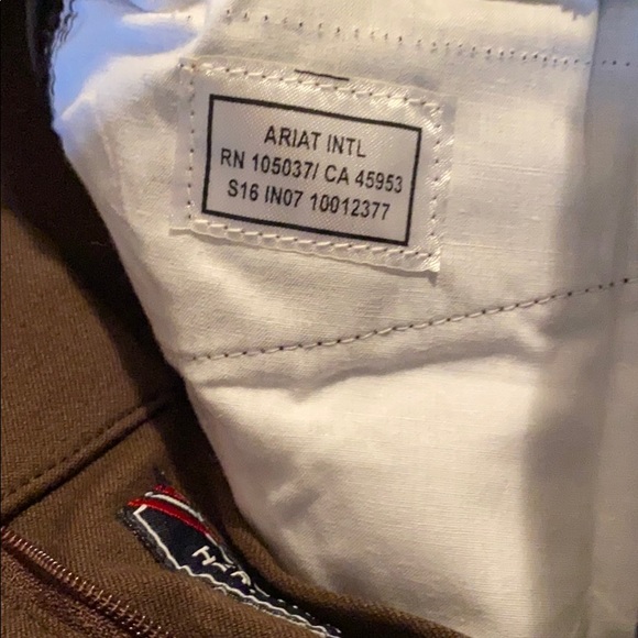 New Ariat® Girls' Heritage Breeche - Picture 7 of 7